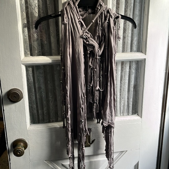 Tolani NWT Oblong Scarf - Picture 4 of 14